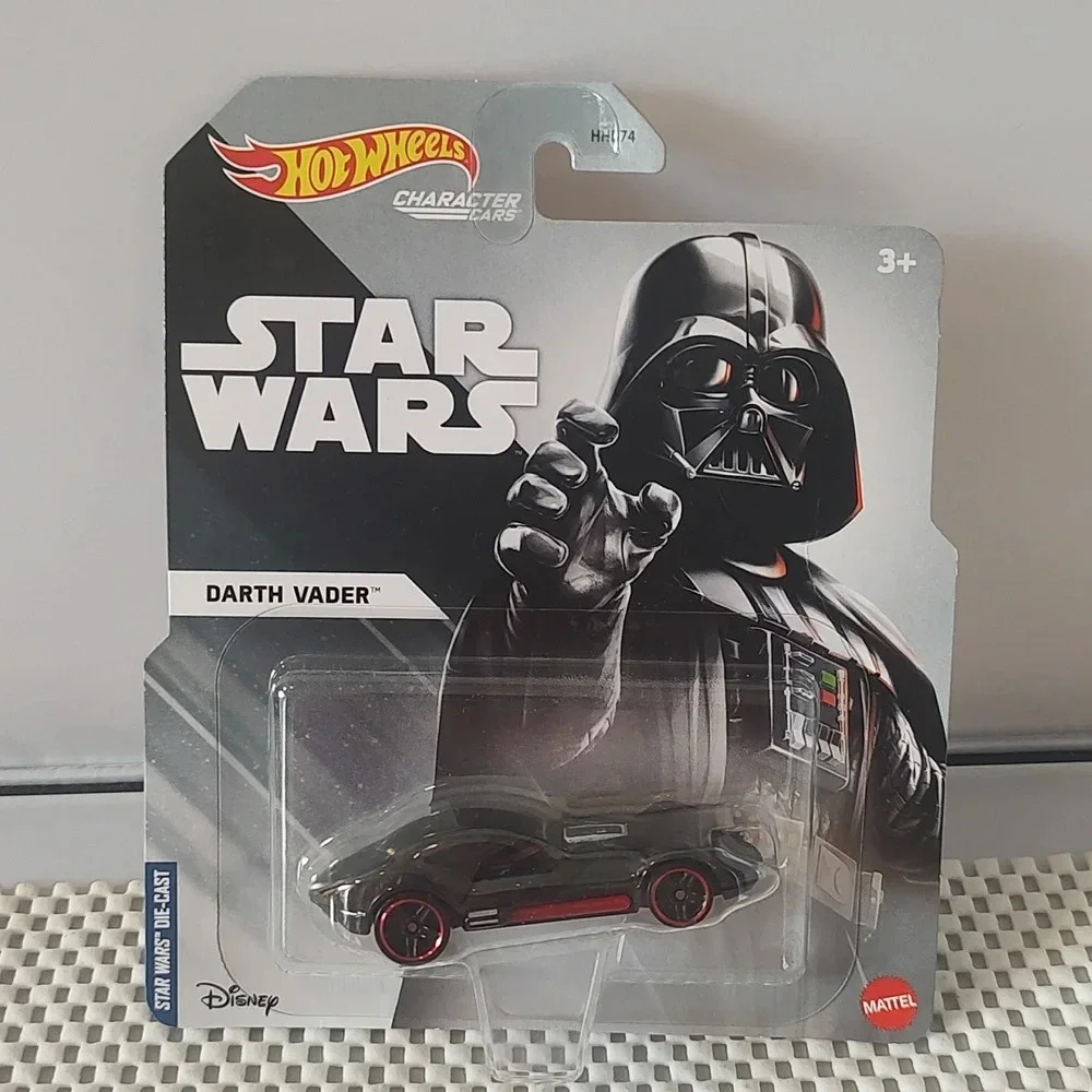 Hot Wheels Character Cars Star Wars Darth Vader Die-Cast Disney NWT